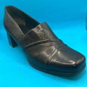 Franco Sarto Heels Womens 7 M Rodeo Square Toe Pumps Brown Faux Leather Slip On